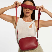 Status Anxiety - Plunder With Webbed Strap, Rouge