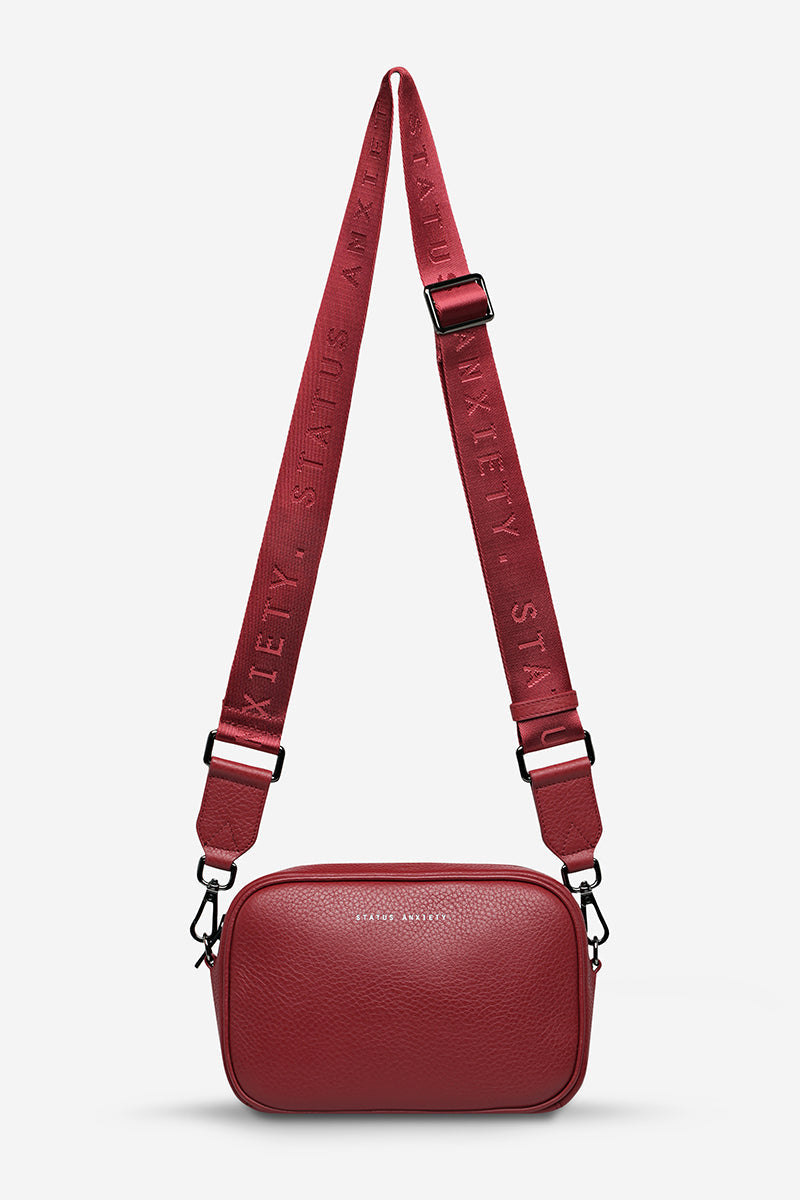 Status Anxiety - Plunder With Webbed Strap, Rouge
