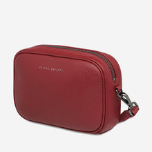Status Anxiety - Plunder With Webbed Strap, Rouge