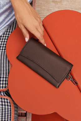 Status Anxiety - Into The Ether Sunglasses Case, Cocoa