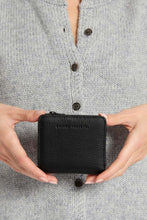 Status Anxiety - Sense of Wonder Wallet, Black