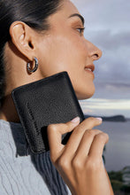 Status Anxiety - Sense of Wonder Wallet, Black