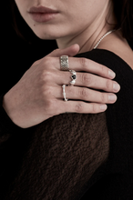 Stolen Girlfriends Club Jewellery - Band of Hearts Ring, Onyx/Silver