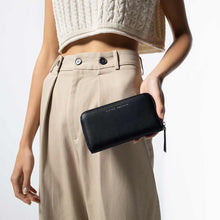 Status Anxiety - Yet To Come Wallet, Black