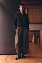 Assembly Label - Lola Barrel Pant, Ganache