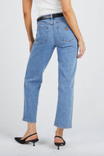 Abrand - A 95 Straight Crop Grete Recycled Jean, Mid Vintage Indigo