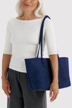 Baggu - Medium Nylon Reversible Tote, Navy Mix