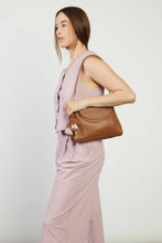 Saben - Beckett Crossbody Bag, Tan Luxe