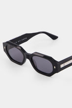 Isle Of Eden - Blake Sunglasses, Black Wire