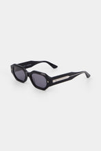 Isle Of Eden - Blake Sunglasses, Black Wire