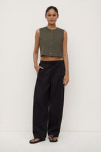 Assembly Label - Cherri Button Front Top, Moss