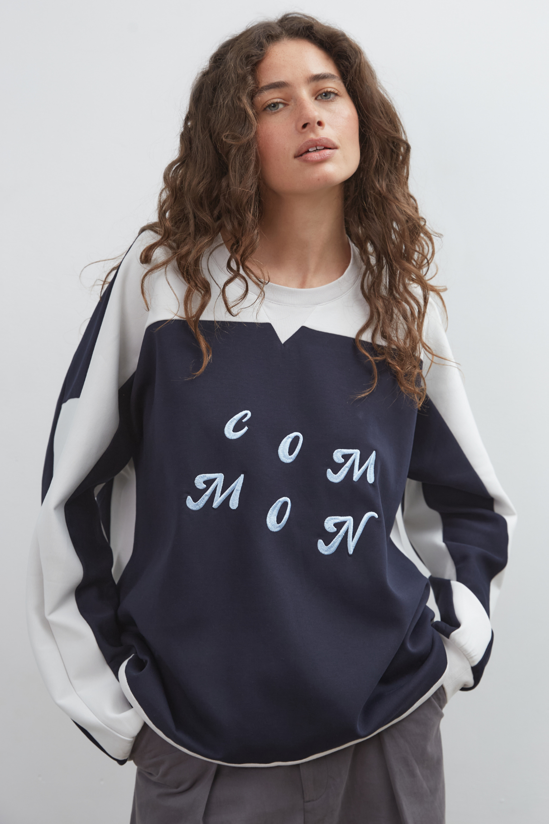 Commonplace - Common Sweatshirt, Navy Sky
