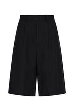 Commonplace - Longline Short, Black