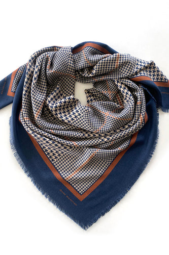 Dark Hampton - The Sutherland Wool Silk Scarf, Navy Caramel