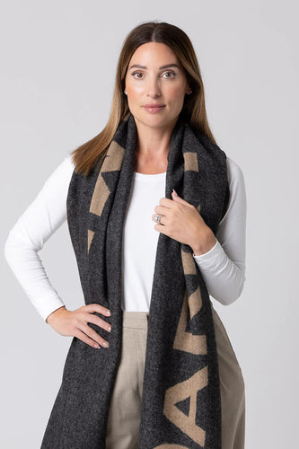Dark Hampton - Ferguson Wool Blanket Scarf, Black and Tan