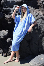 Dark Hampton - East Hampton Hooded Towel, Blue Stripe