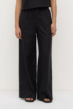 Assembly Label - Everyday Linen Pant, Black