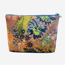 Fleur Woods - Medium Pouch, Meadow