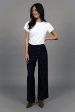 Humidity - Escapade Jean, Dark Blue
