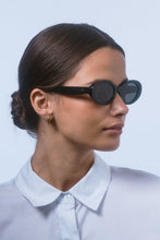 Isle Of Eden - Frankie Sunglasses, Grey