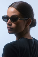 Isle of Eden - Frankie Sunglasses, Frosted Green