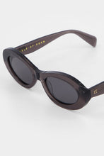 Isle Of Eden - Frankie Sunglasses, Grey