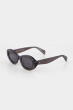 Isle Of Eden - Frankie Sunglasses, Grey