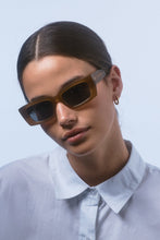 Isle Of Eden - Goldie Sunglasses, Dijon