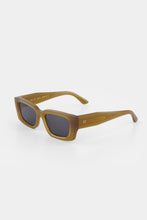 Isle Of Eden - Goldie Sunglasses, Dijon