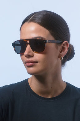 Isle Of Eden - Remi Sunglasses, Tortoise