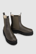 Chaos & Harmony - Kings Boot, Dark Moss