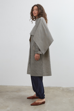 Commonplace - Lady Gingham Trench, Black White