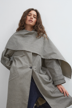 Commonplace - Lady Gingham Trench, Black White