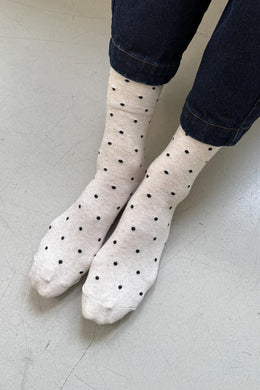 Le Bon Shoppe - Sneaker Socks, Oatmeal Polka Dot