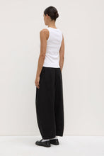 Assembly Label - Lola Barrel Pant, Black