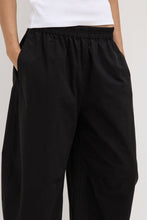 Assembly Label - Lola Barrel Pant, Black