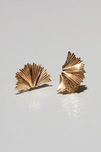 Meadowlark - Vita Stud Earrings Medium, 23k Gold Plated