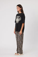 Remain - Cruiser Tee, Washed Black