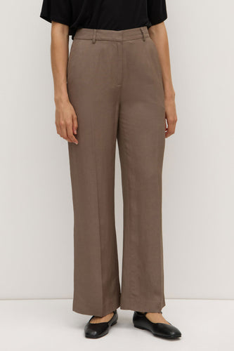 Assembly Label - Myla Pant, Sable