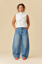 Ruby - Icon Studded Jean, Midtown Blue