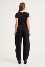 Rollas - Arc Barrel Jean, Mercer Black