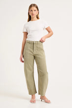 Rollas - Gigi Barrel Trade Drill Jean, Summer Olive