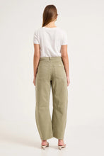 Rollas - Gigi Barrel Trade Drill Jean, Summer Olive