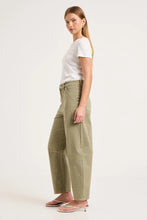 Rollas - Gigi Barrel Trade Drill Jean, Summer Olive