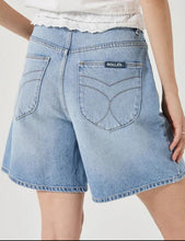 Rollas - Super Mirage Short, Surrender