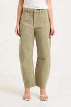 Rollas - Gigi Barrel Trade Drill Jean, Summer Olive