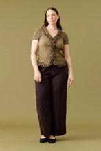 Ruby - Chelsea Crinkle Short Sleeve Top, Olive