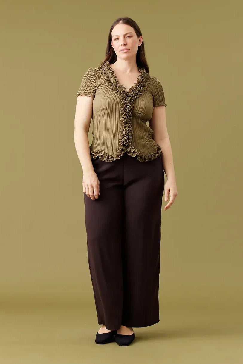Ruby - Chelsea Crinkle Short Sleeve Top, Olive