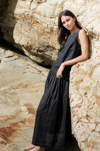 Sophie - Shell Buttons Top, Black