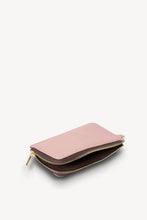 Saben - Winona Card Holder, Desert Rose